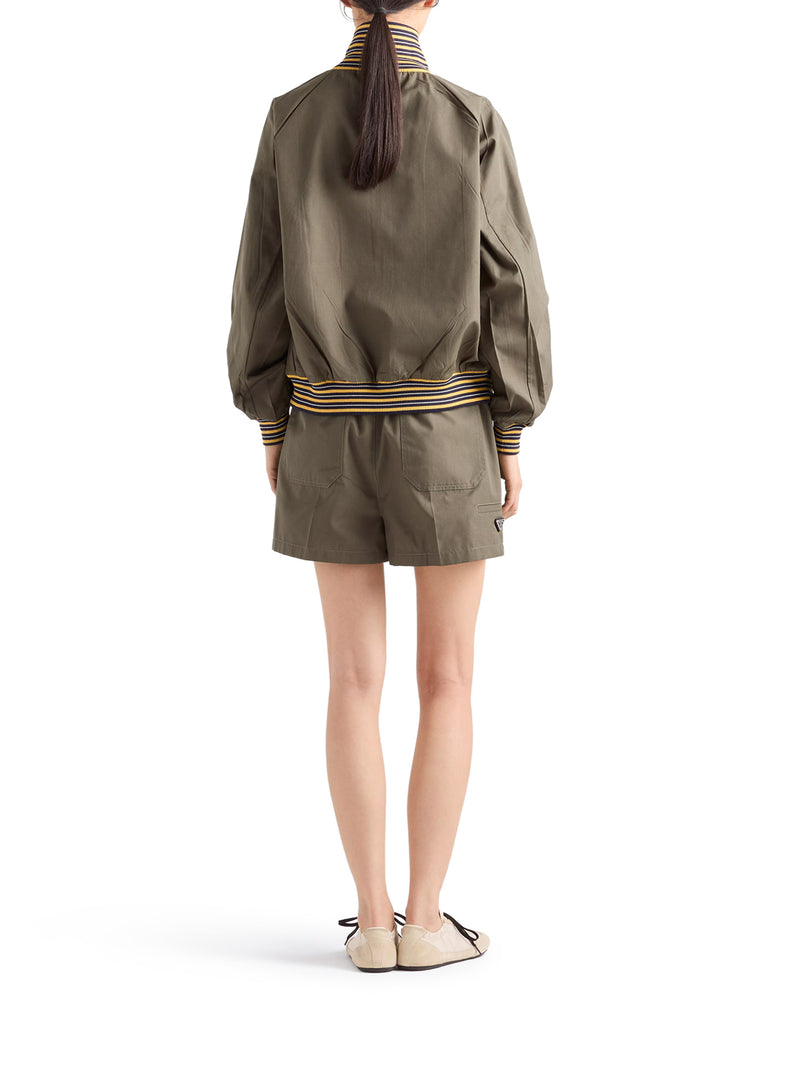 SHORTS IN TESSUTO TECNICO