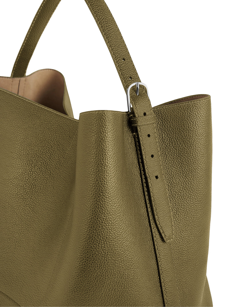 BORSA TOTE BELTED IN PELLE DI VITELLO MARTELLATA