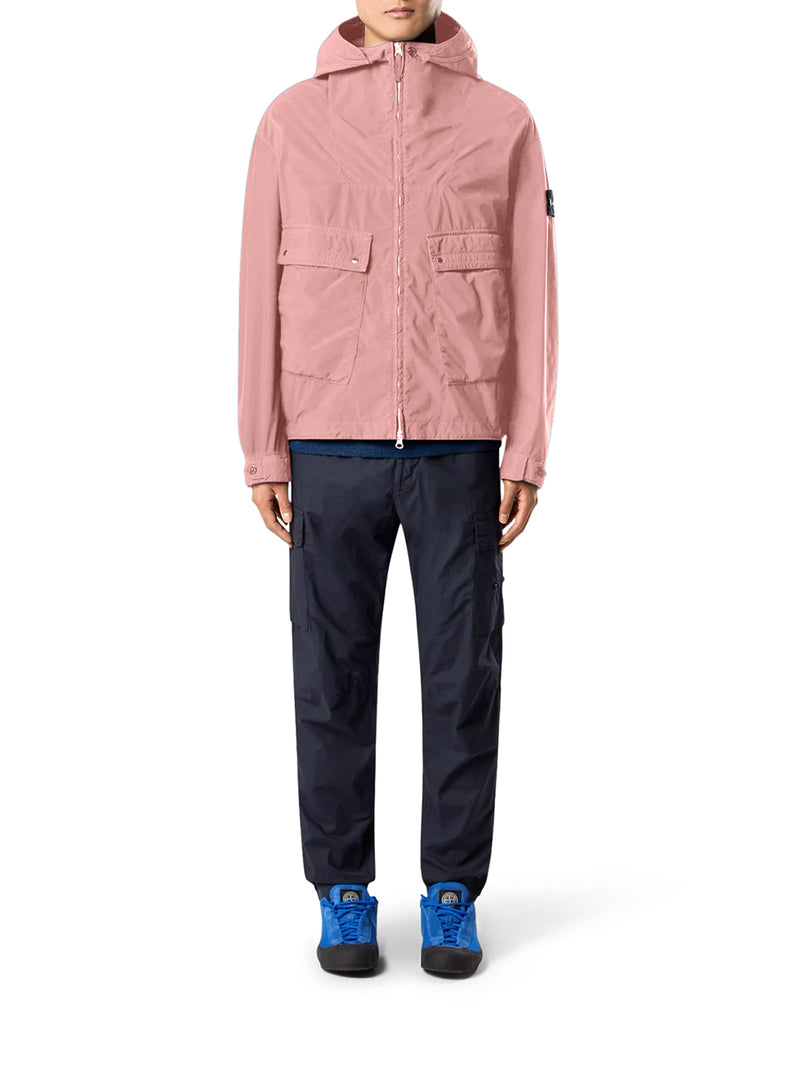 GIACCA CON CAPPUCCIO IN TESSUTO TECNICO ANTIGOCCIA