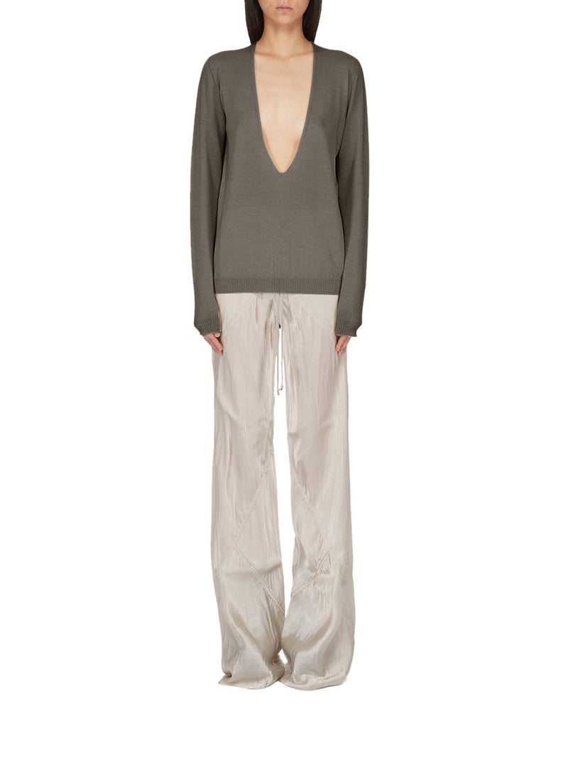 MAGLIA CON SCOLLO A V IN LANA VERGINE