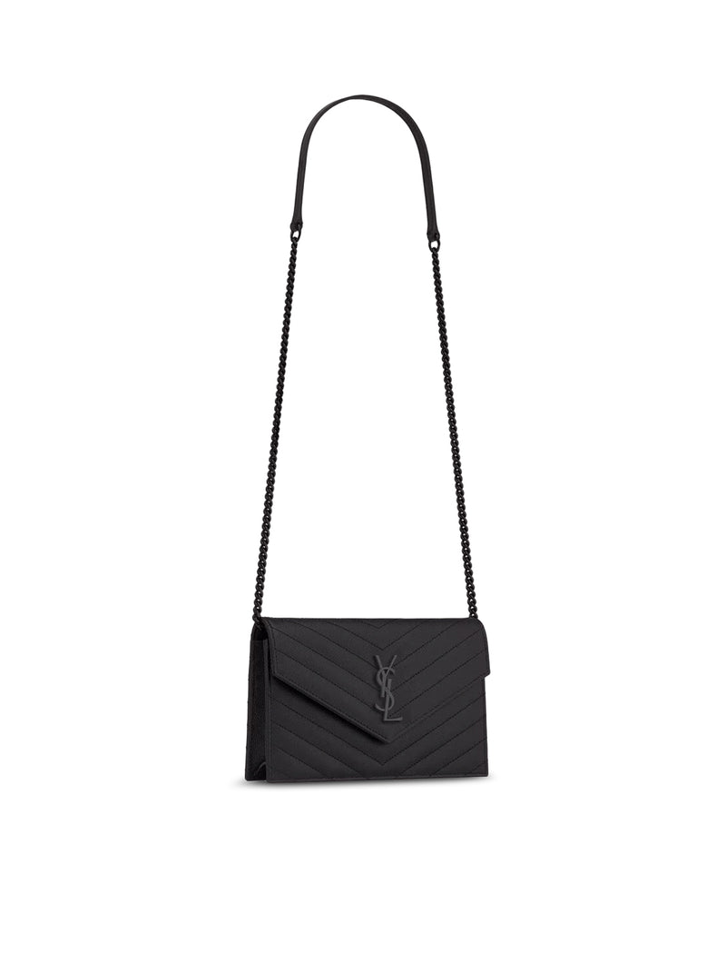 POCHETTE ENVELOPE CON CATENA CASSANDRE CLASSICA IN PELLE GRAIN DE POUDRE