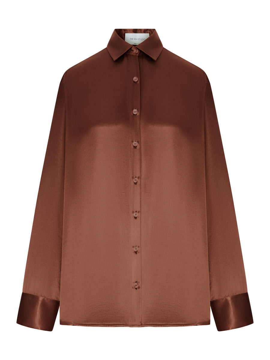 CAMICIA OVERSIZE IN SETA CON APERTURA VERTICALE SUL RETRO