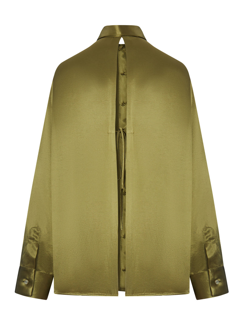 CAMICIA OVERSIZE IN SETA CON APERTURA VERTICALE SUL RETRO