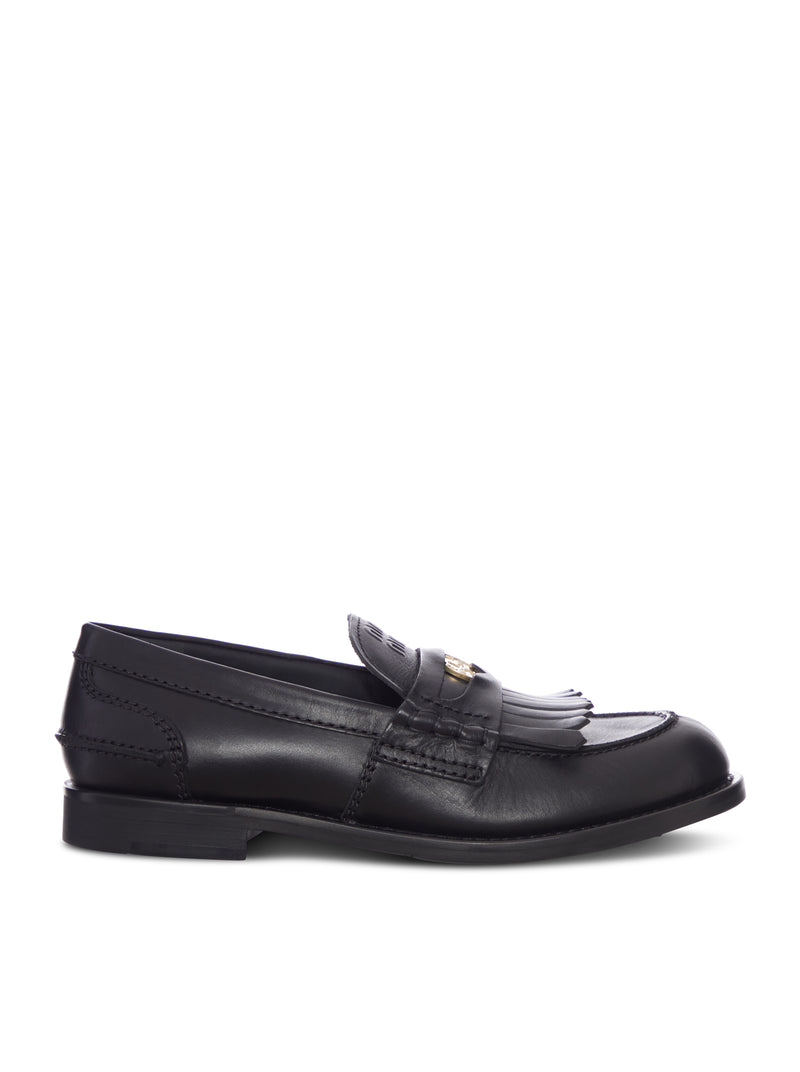 MOCASSINO IN PELLE CON FRANGE E DETTAGLIO LOGO