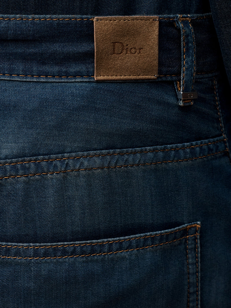 JEANS CON VESTIBILITÀ REGOLARE IN DENIM DI COTONE STONEWASHED BLU