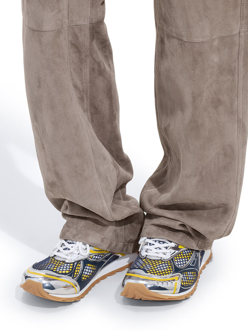 SNEAKER ORBIT