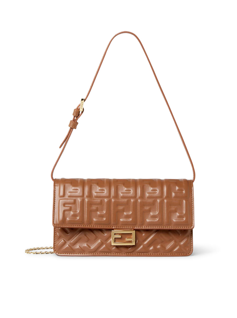 WALLET ON CHAIN BAGUETTE PORTAFOGLIO IN NAPPA SELLIER CON MOTIVO FF
