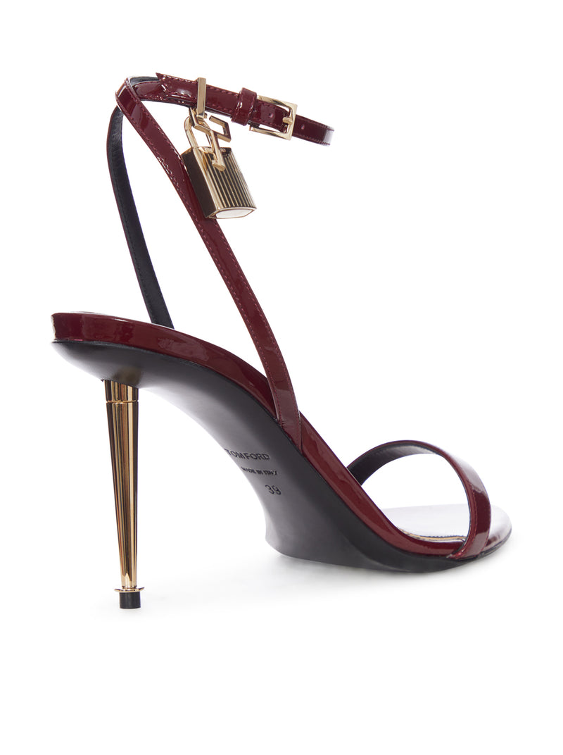 DECOLLETE` IN VERNICE CON TACCO ALTO A STILETTO
