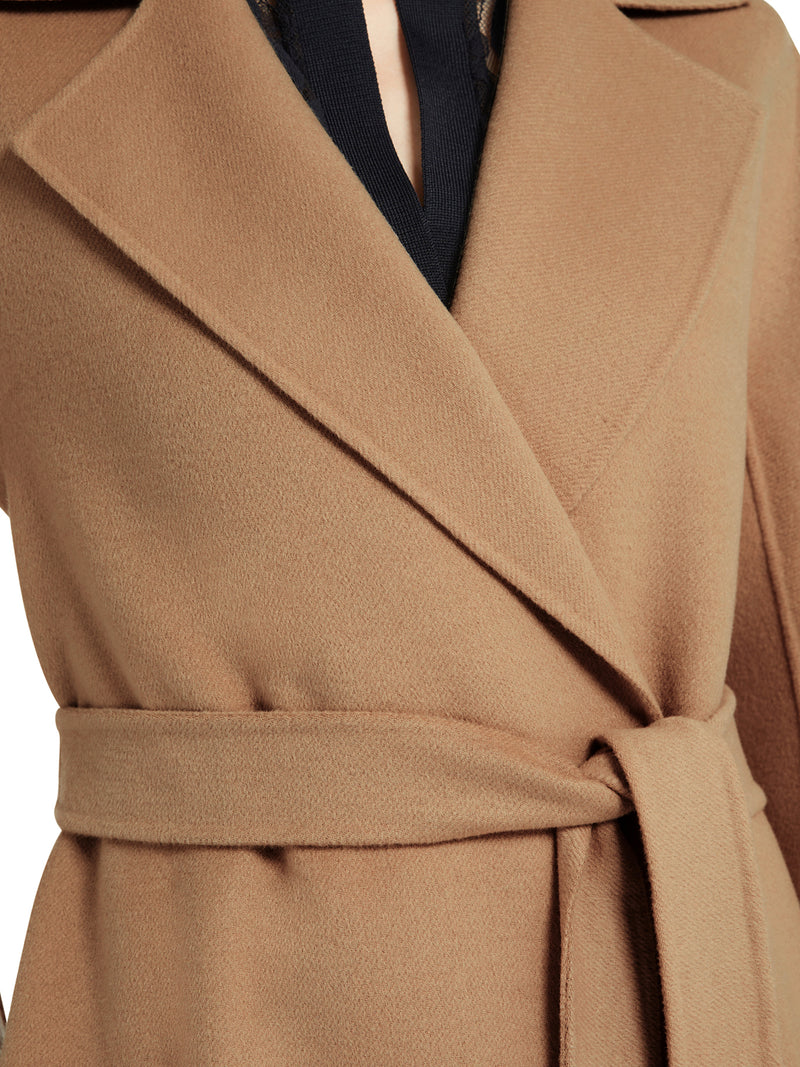 CAPPOTTO IN CACHEMIRE CON CINTURA