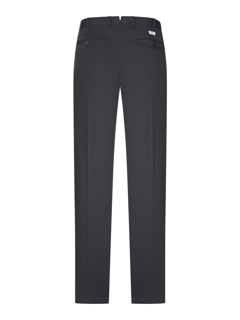 PANTALONI CHINO IN COTONE CON PIEGA STIRATA
