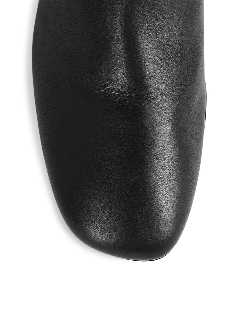 ANKLE-BOOTS CON TACCO MEDIO IN NAPPA