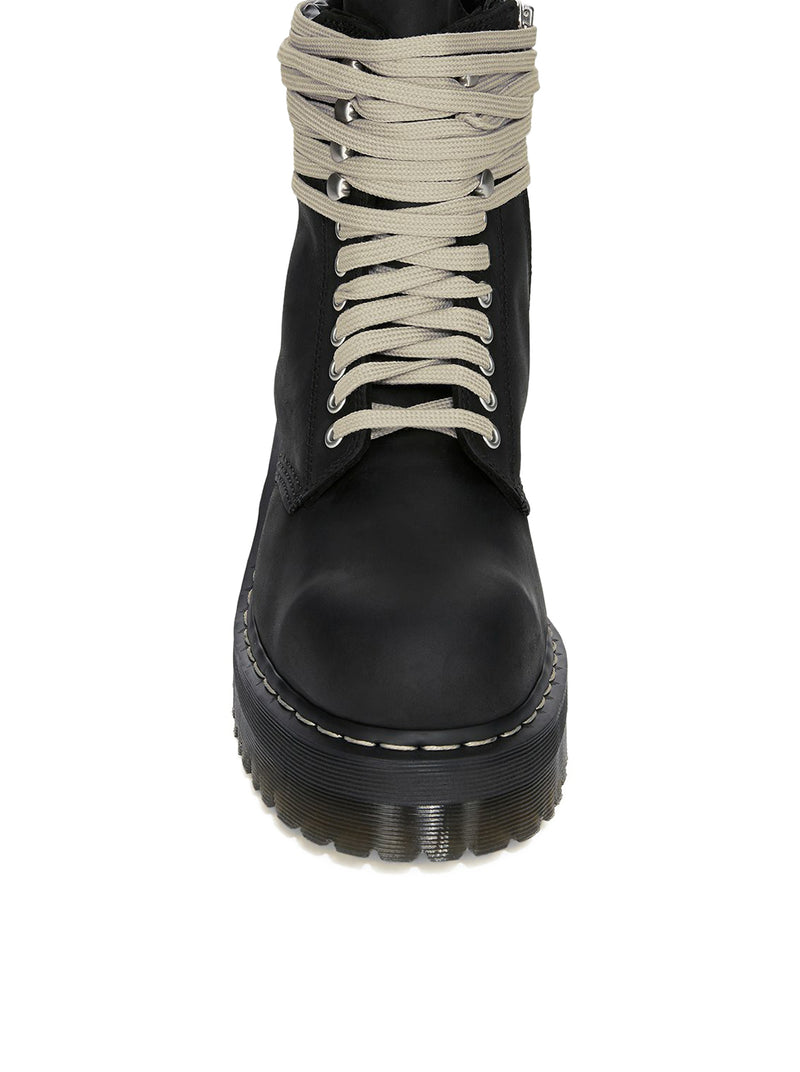 STIVALE DR. MARTENS X RICK OWENS CON SUOLA QUAD E PUNTA IN ACCIAIO IN PELLE BOVINA NABUK OLIATA