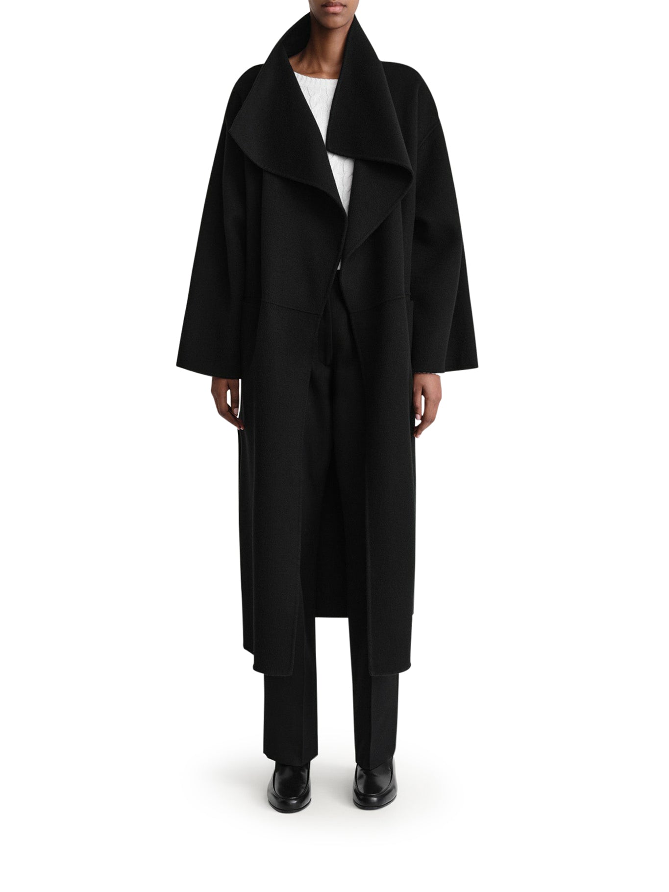 Cappotto esclusivo in lana e cashmere nero